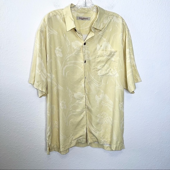 Tommy Bahama Shirt Mens Large Silk Hawaiian button Up Yellow Short Sleeve H - Picture 1 of 6